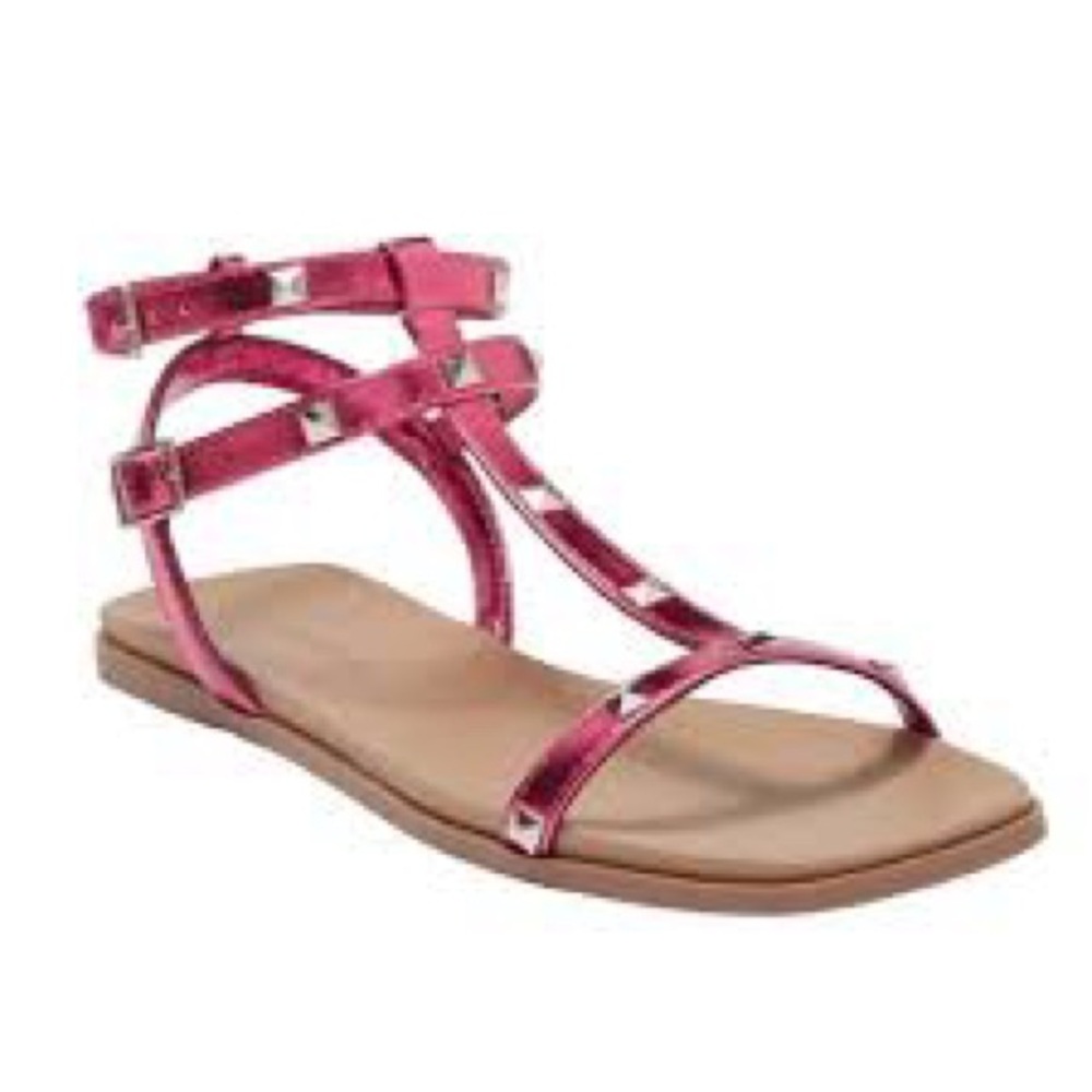 NWOT 14th & Union Finley Metallic Pink Studded Detail Sandals
